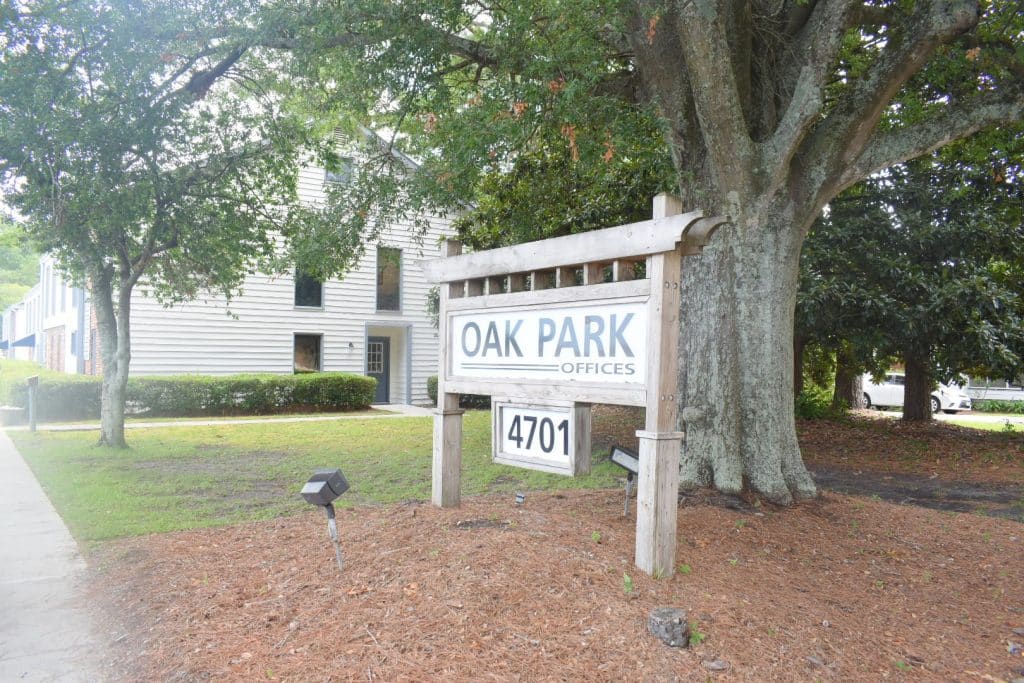 oak park commercial sign